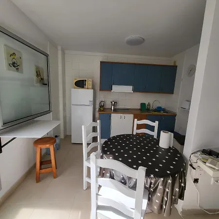 In A Shared In The Centre Of En Piso Compartido